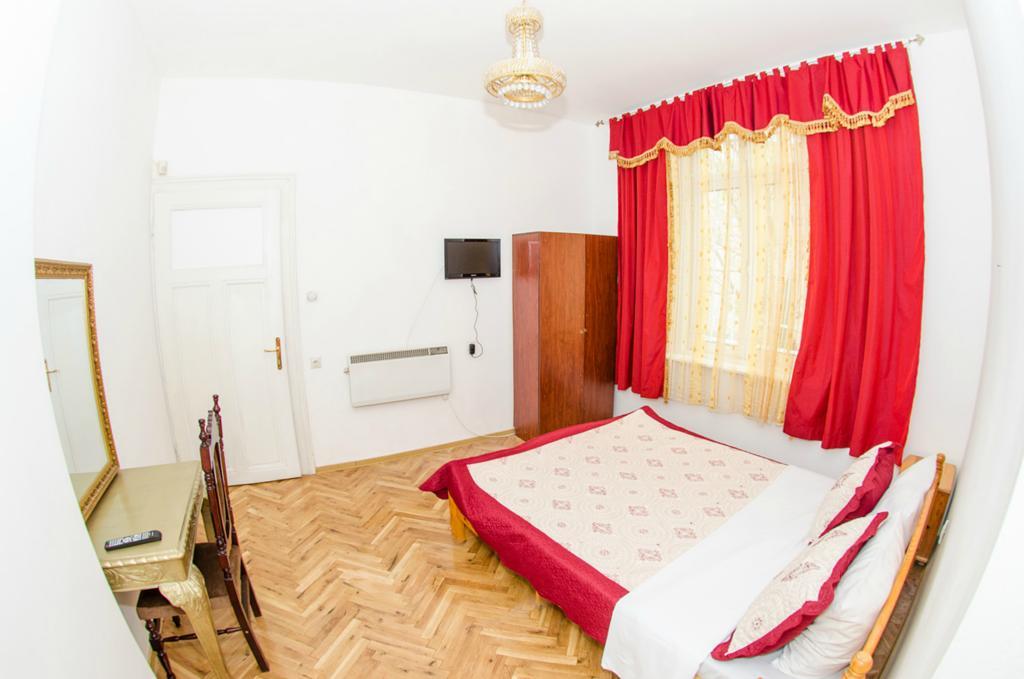 סופיה Central Guesthouse Five Corners חדר תמונה