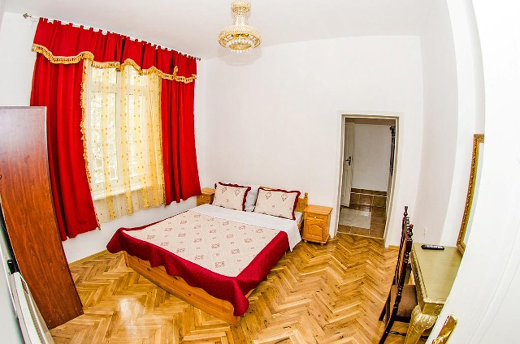 סופיה Central Guesthouse Five Corners מראה חיצוני תמונה