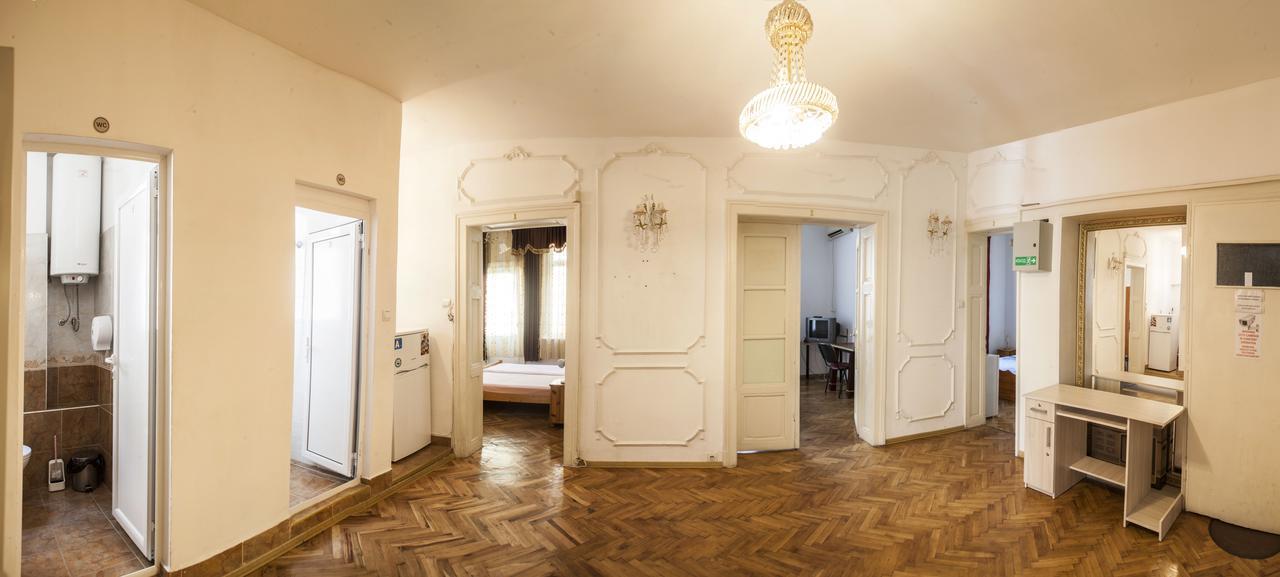 סופיה Central Guesthouse Five Corners מראה חיצוני תמונה